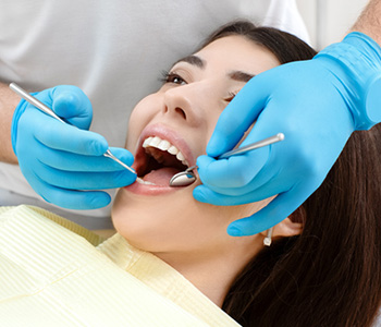 Get Back Your Smile with Denture Service in Pasadena CA area